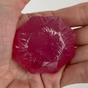 Beauty Blender solid cleanser